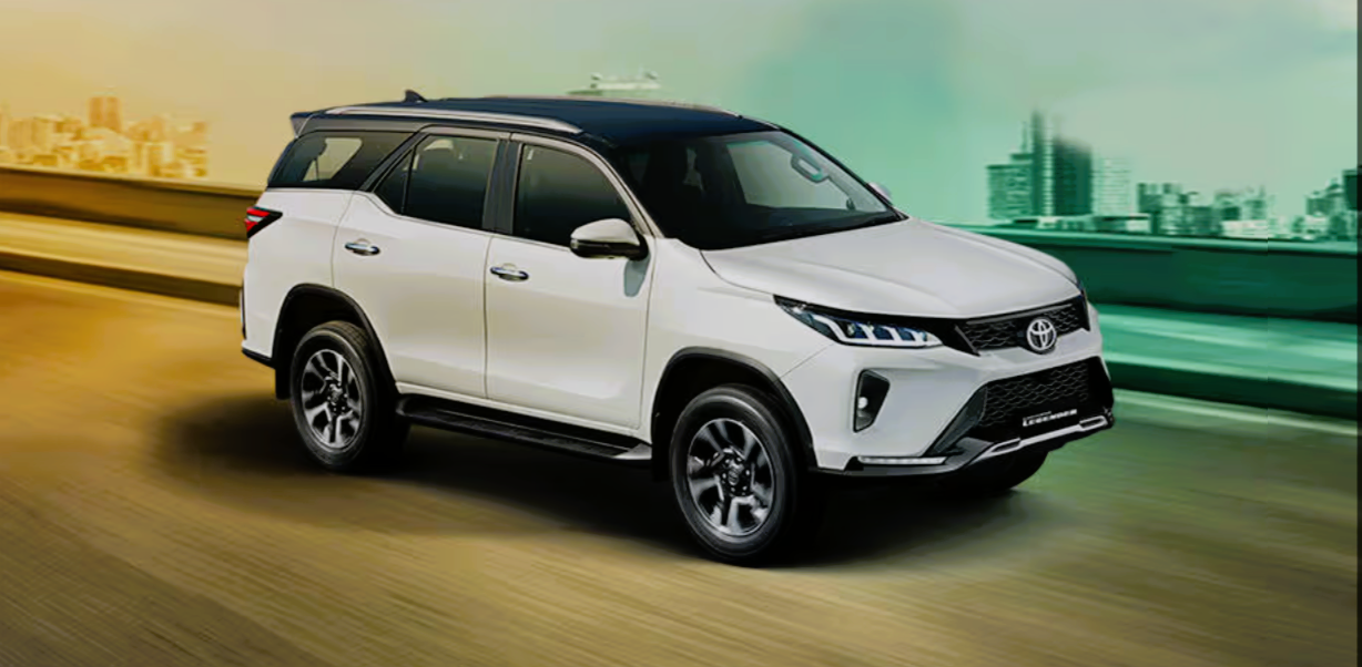Toyata Fortuner शानदार फीचर्स के साथ